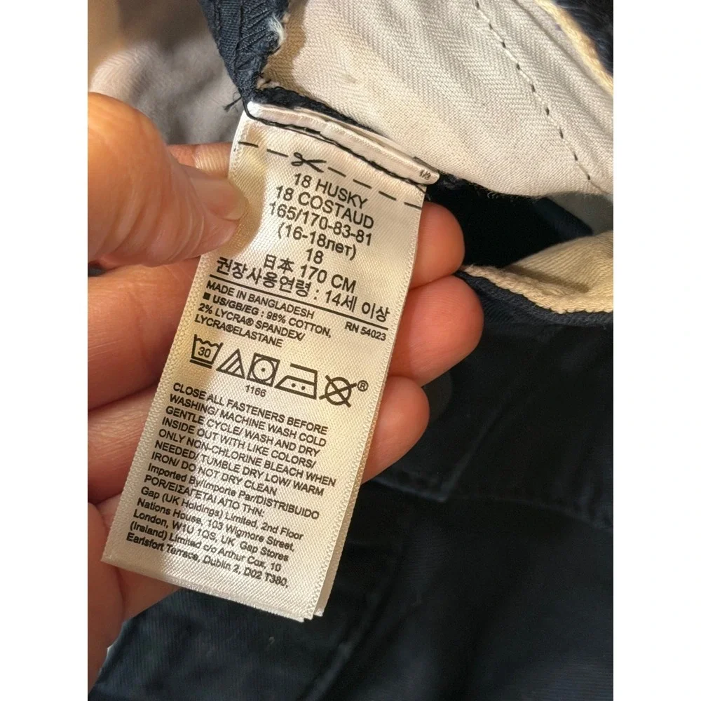Gap Kids Boys Navy Blue Flat Front Chino Pants Husky Size 18 NWT 461042-01-1